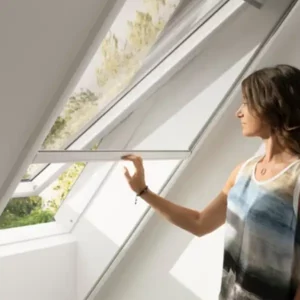 Fenêtre de toit Velux installée par ARTILUX